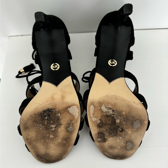 Black tie-up Michael Kors heels 👠 - Picture 5 of 5